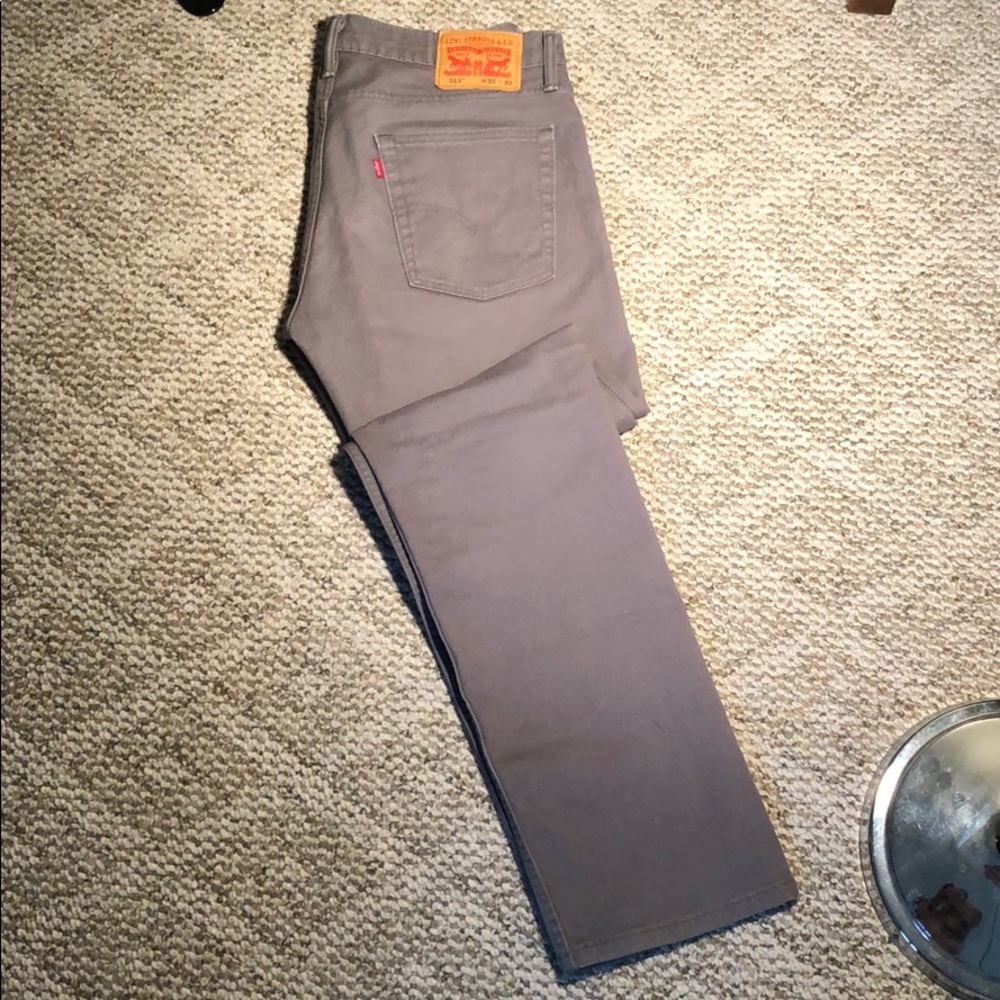 Grey Levi’s Jeans - 32W 32L